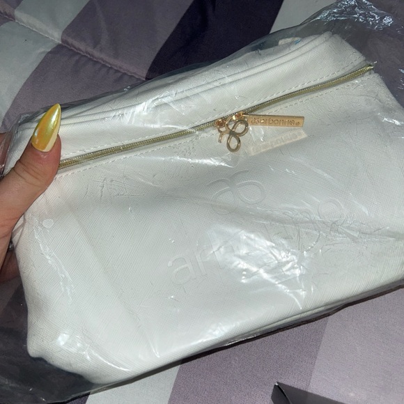 Set of 10 Arbonne Products - Great gift! - Picture 2 of 16